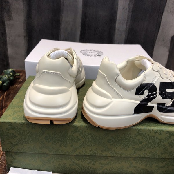 구찌 25 레터링 스니커즈 [매장가 140만원대]