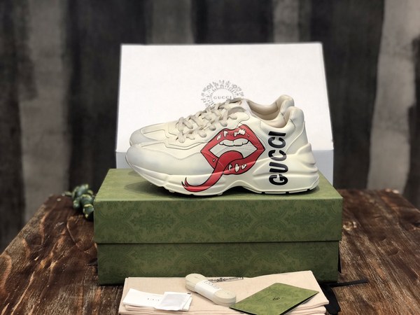 구찌 더티 마우스 로고 스니커즈 [매장가 140만원대]