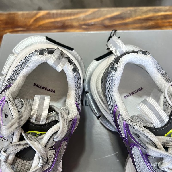 발렌시아가 3XL 스니커즈 [매장가 158만원대]