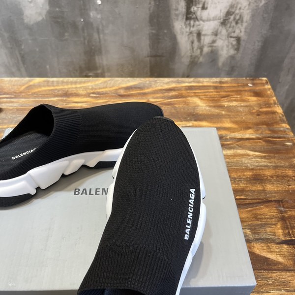 발렌시아가 스피드러너 SPEED 리사이클 니트 뮬 블랙 [매장가140만원대]