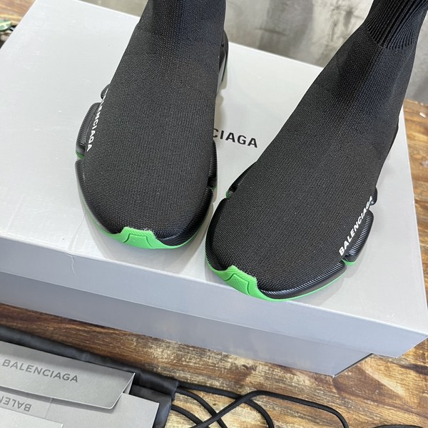 발렌시아가 스피드러너 리사이클드 니트 SPEED 2.0 CLEAR SOLE 스니커즈 블랙 [매장가140만원대]