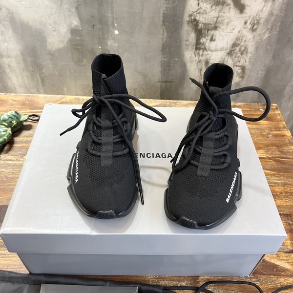 발렌시아가 스피드러너 SPEED LACE-UP 스니커즈 [매장가120만원대]