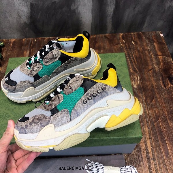 구찌 X 발렌시아가 트리플 S 스니커즈 해커 프로젝트 옐로우 [매장가 170만원대]