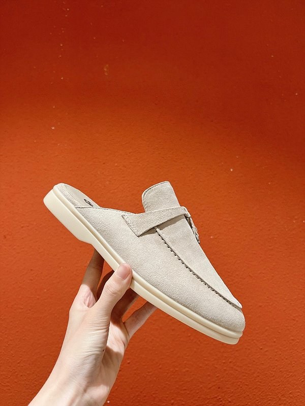 로로피아나 썸머 워크 로퍼 클래식[매장가 300만원대]