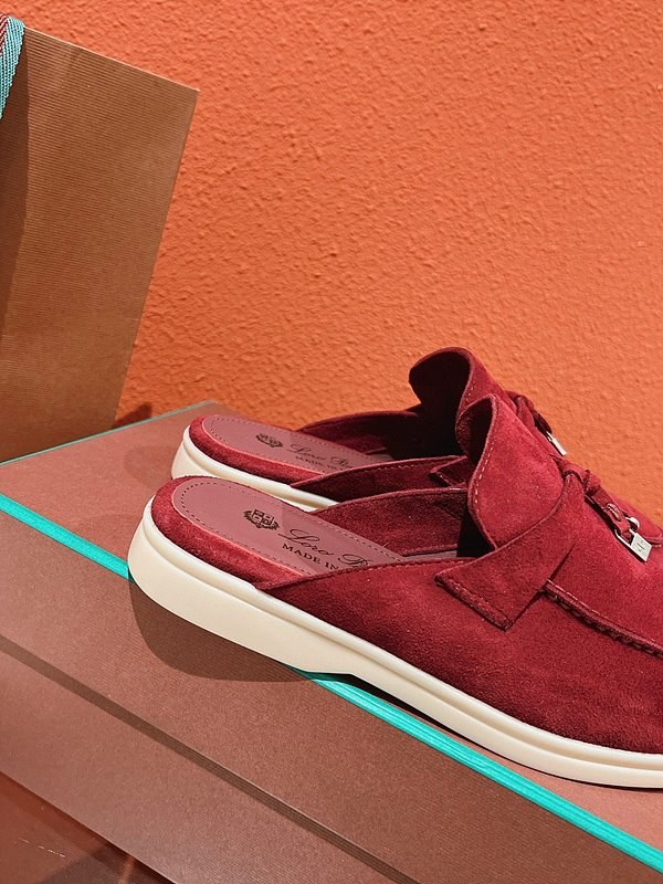 로로피아나 썸머 워크 로퍼 클래식[매장가 300만원대]