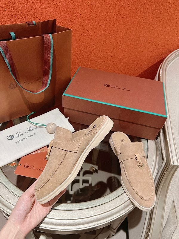 로로피아나 썸머 워크 로퍼 클래식[매장가 300만원대]