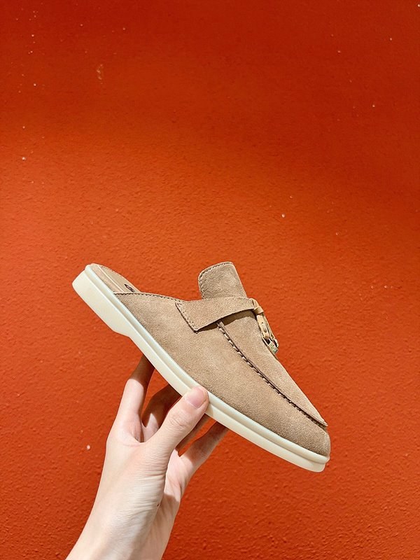 로로피아나 썸머 워크 로퍼 클래식[매장가 300만원대]