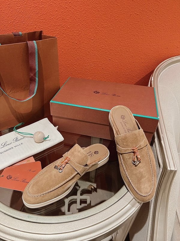 로로피아나 썸머 워크 로퍼 클래식[매장가 300만원대]