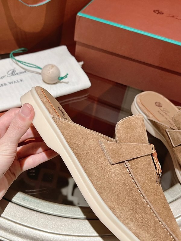 로로피아나 썸머 워크 로퍼 클래식[매장가 300만원대]