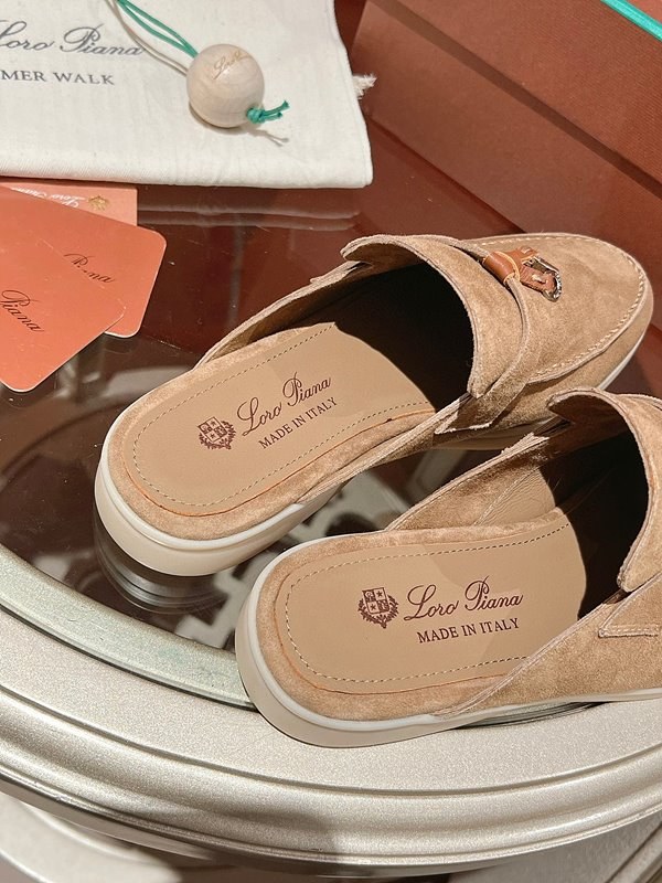 로로피아나 썸머 워크 로퍼 클래식[매장가 300만원대]