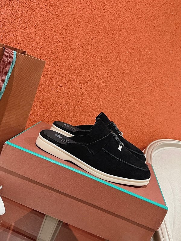 로로피아나 썸머 워크 로퍼 클래식[매장가 300만원대]