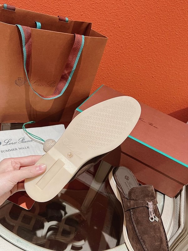 로로피아나 썸머 워크 로퍼 클래식[매장가 300만원대]