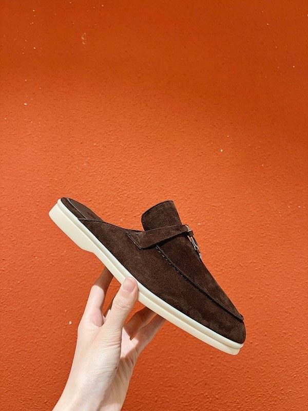 로로피아나 썸머 워크 로퍼 클래식[매장가 300만원대]