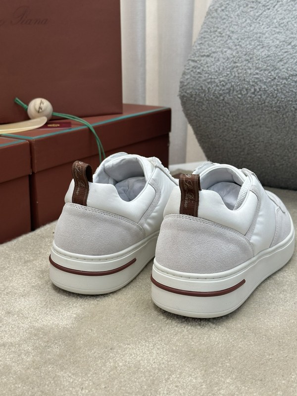 로로피아나 뉴포트 워크 스니커즈 / 화이트 [매장가132만원대]