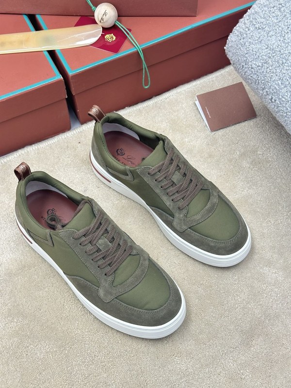 로로피아나 뉴포트 워크 스니커즈 / 카키 [매장가132만원대]