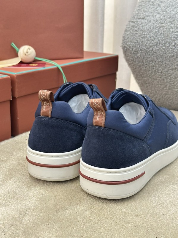 로로피아나 뉴포트 워크 스니커즈 / 블루 [매장가132만원대]