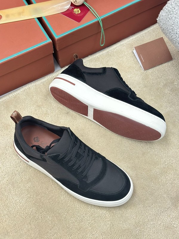 로로피아나 뉴포트 워크 스니커즈 / 블랙 [매장가132만원대]