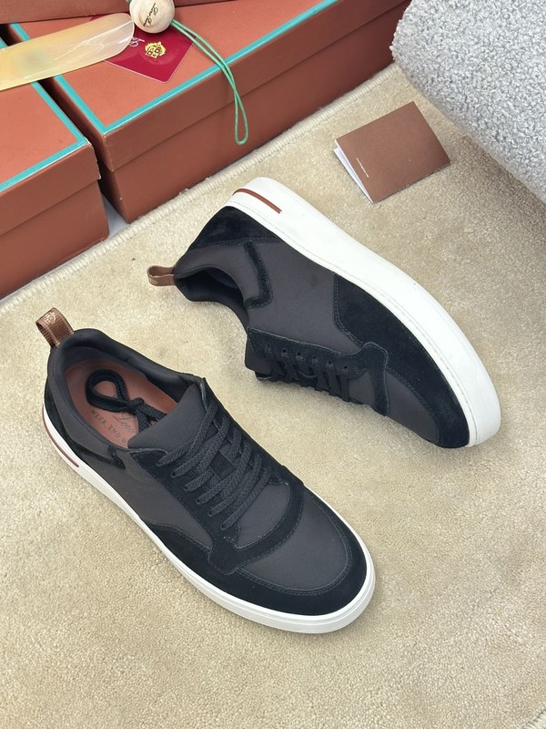 로로피아나 뉴포트 워크 스니커즈 / 블랙 [매장가132만원대]