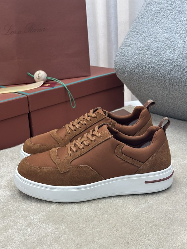 로로피아나 뉴포트 워크 스니커즈 / 브라운 [매장가132만원대]