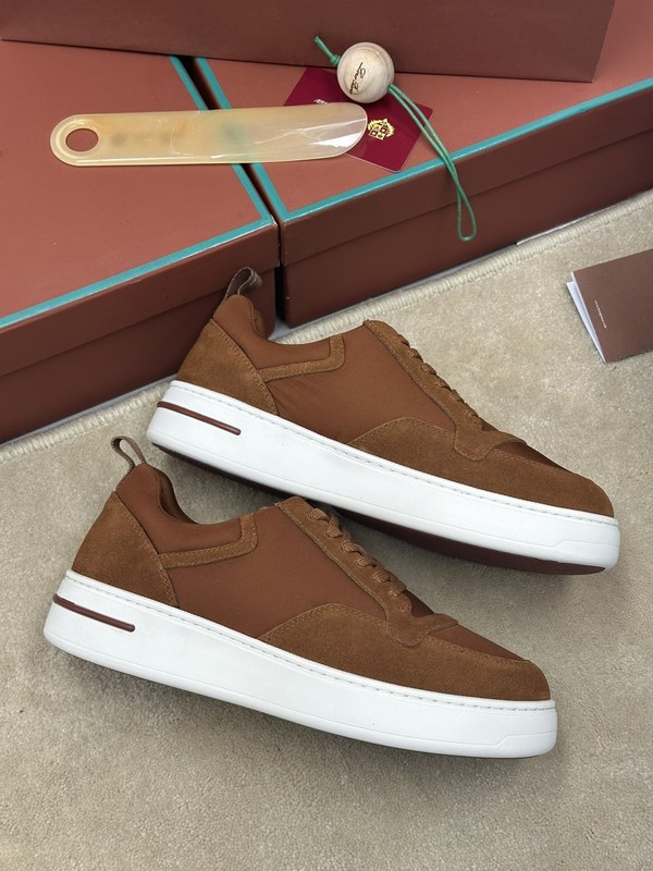 로로피아나 뉴포트 워크 스니커즈 / 브라운 [매장가132만원대]
