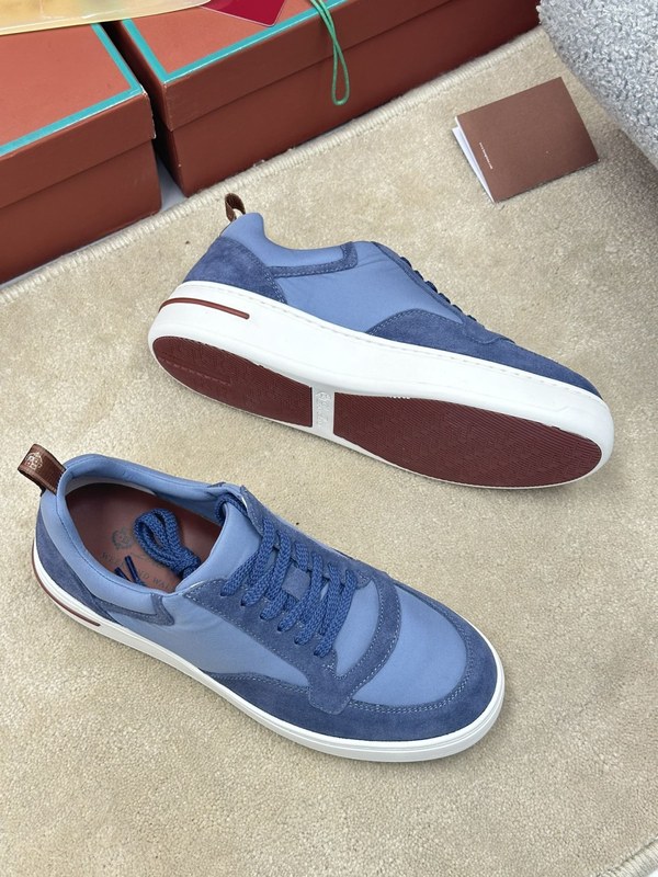 로로피아나 뉴포트 워크 스니커즈 / 라이트블루 [매장가132만원대]