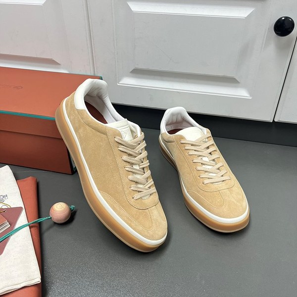 로로피아나 테니스 워크 스니커즈 / 샌드 [매장가160만원대]