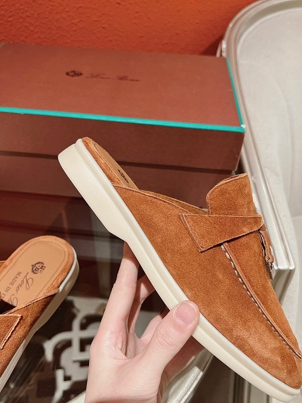 로로피아나 썸머 워크 로퍼 클래식[매장가 300만원대]