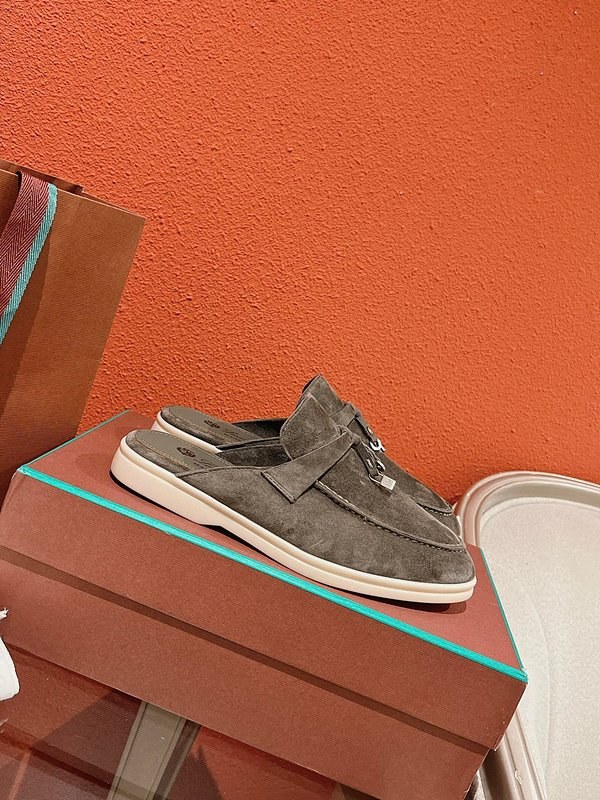 로로피아나 썸머 워크 로퍼 클래식[매장가 300만원대]