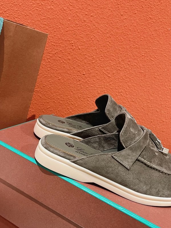 로로피아나 썸머 워크 로퍼 클래식[매장가 300만원대]