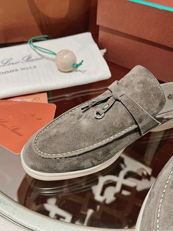 로로피아나 썸머 워크 로퍼 클래식[매장가 300만원대]