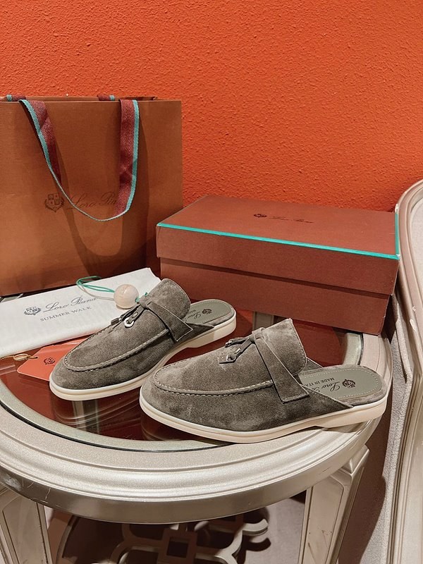 로로피아나 썸머 워크 로퍼 클래식[매장가 300만원대]