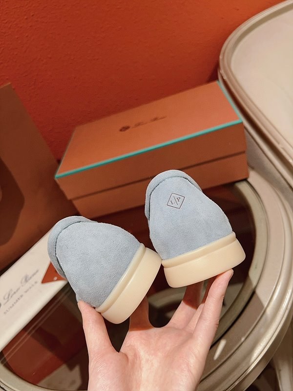 로로피아나 썸머 워크 로퍼 클래식[매장가 320만원대]