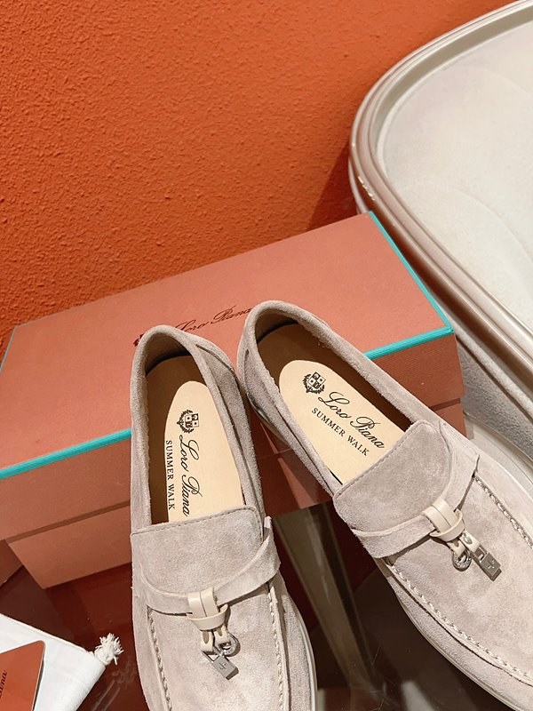 로로피아나 썸머 워크 로퍼 클래식[매장가 320만원대]