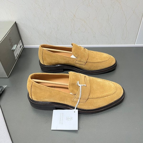 BRUNELLO CUCINELLI 브루넬로 쿠치넬리 남성 스웨이드 페니 로퍼 / 브라운 [매장가175만원대]