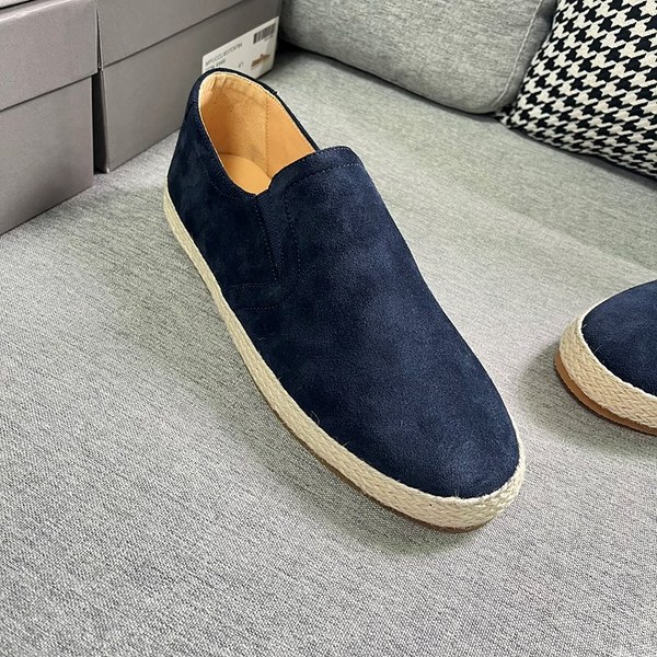 BRUNELLO CUCINELLI 브루넬로 쿠치넬리 남성 라운드 토 스웨이드 로퍼 / 블루 [매장가135만원대]