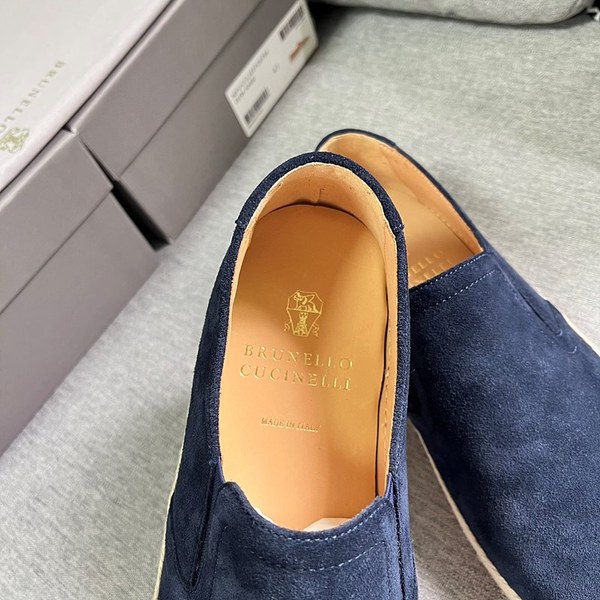 BRUNELLO CUCINELLI 브루넬로 쿠치넬리 남성 라운드 토 스웨이드 로퍼 / 블루 [매장가135만원대]