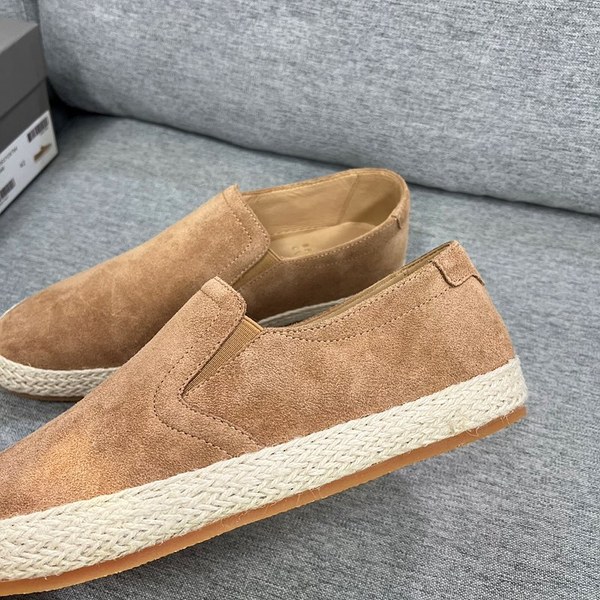 BRUNELLO CUCINELLI 브루넬로 쿠치넬리 남성 라운드 토 스웨이드 로퍼 / 브라운 [매장가135만원대]