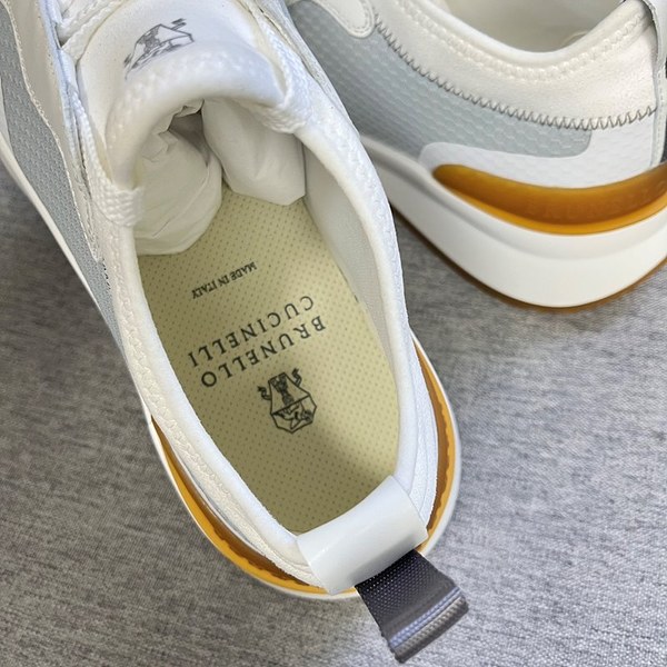 BRUNELLO CUCINELLI 브루넬로 쿠치넬리 남성 로우탑 스니커즈 / 그레이 [매장가165만원대]