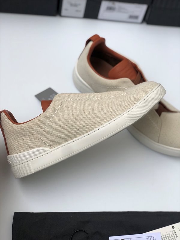 ZEGNA 제냐 트리플 스티치 로우탑 스니커즈 / 화이트디어스킨 [매장가119만원대]