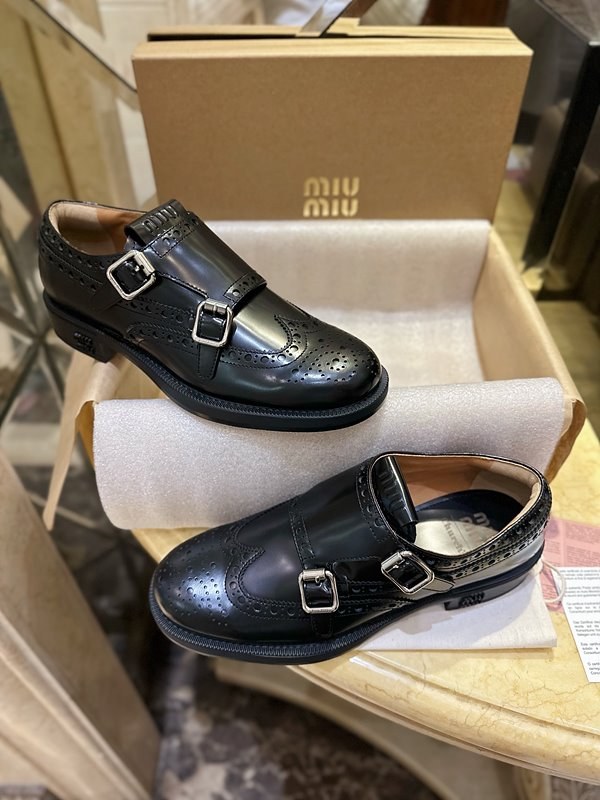 미우미우 x 처치스 브러쉬드 가죽 더블 몽크 브로그 슈즈 [매장가 172만원대]