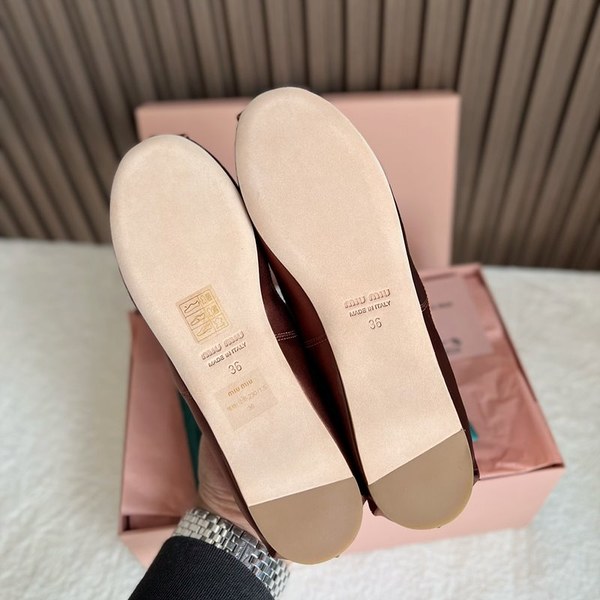 미우미우 새틴 발레리나 슈즈 브라운 [매장가130만원대]