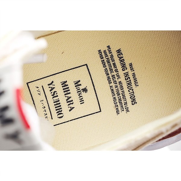 메종 미하라 야스히로 BAKER 시리즈 쉘 투 디졸브 슈즈 로우탑