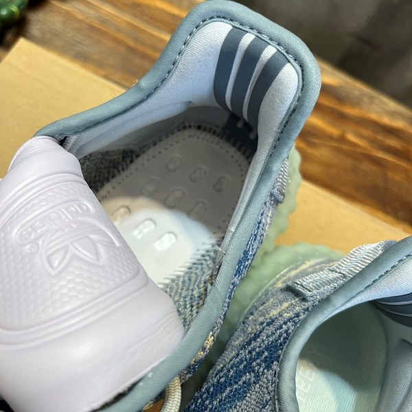 아디다스 이지부스터 Adidas Yeezy 350V1