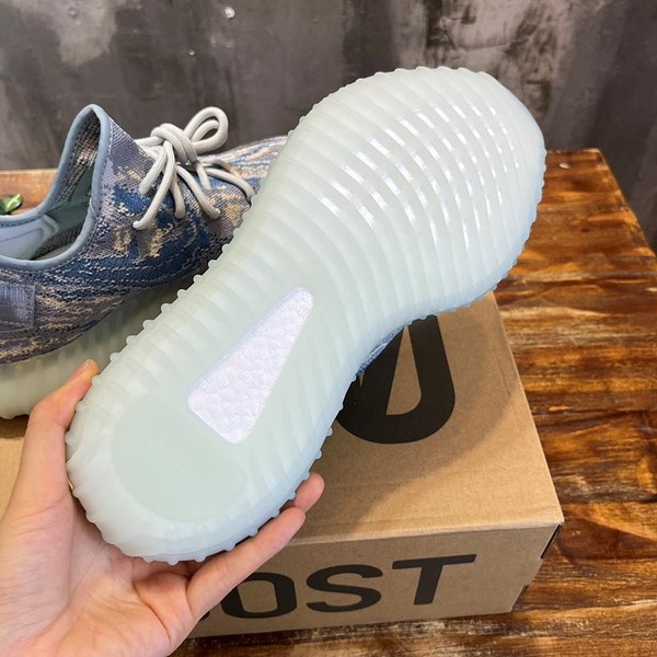 아디다스 이지부스터 Adidas Yeezy 350V1