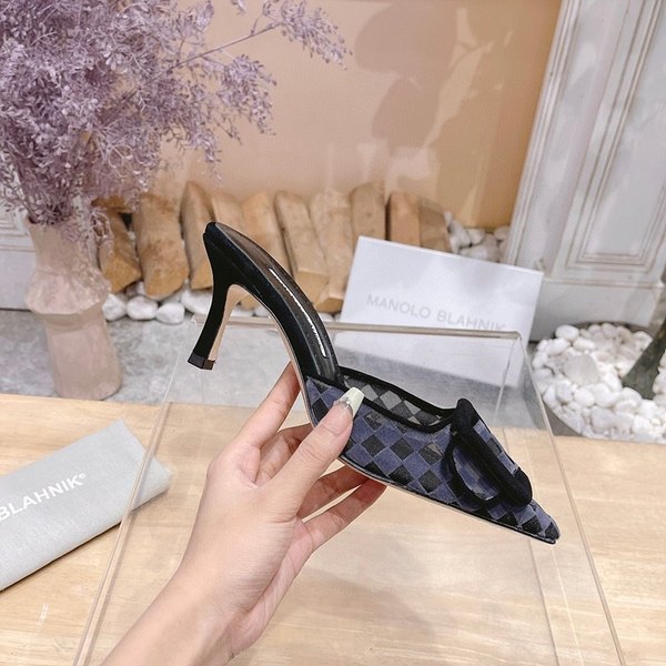 Manolo Blahnik 사각 메쉬 뮬 슬리퍼(7cm) [매장가 340만원대]