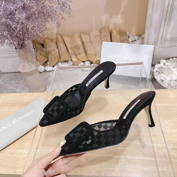 Manolo Blahnik 사각 메쉬 뮬 슬리퍼(7cm) [매장가 340만원대]