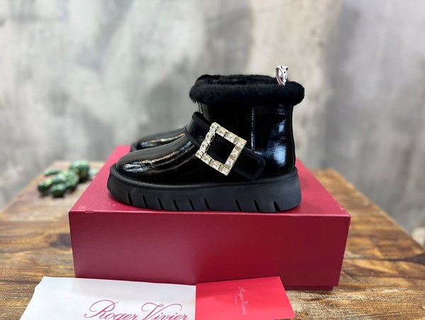 로저비비에 비브 윈터 퍼 스트라스 버클 앵클 부츠 블랙 [매장가 240만원대]