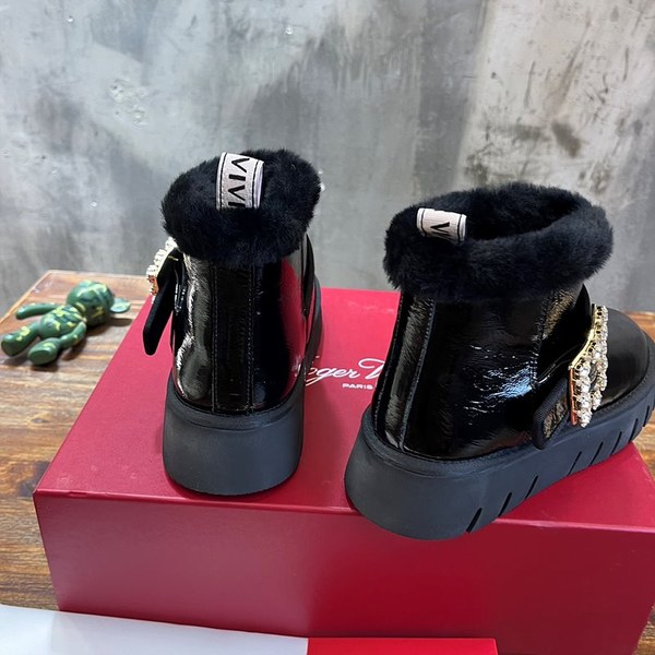 로저비비에 비브 윈터 퍼 스트라스 버클 앵클 부츠 블랙 [매장가 240만원대]