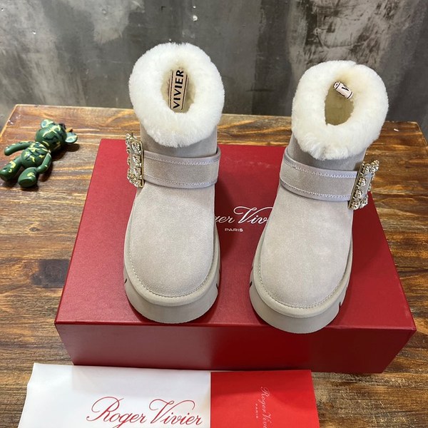 로저비비에 비브 윈터 퍼 스트라스 버클 앵클 부츠 베이지 [매장가 240만원대]