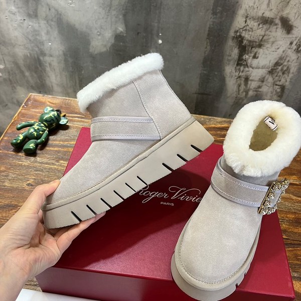 로저비비에 비브 윈터 퍼 스트라스 버클 앵클 부츠 베이지 [매장가 240만원대]